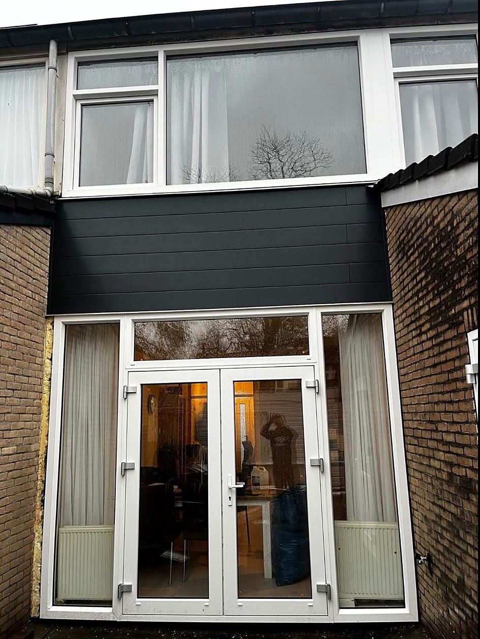 Achtergevel met openslaande deuren